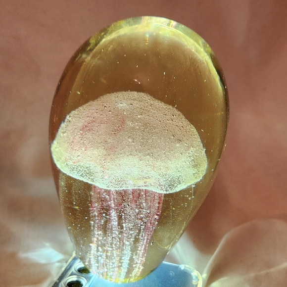 Jellyfish Glass Paperweight Decoration - Picture 2 of 16